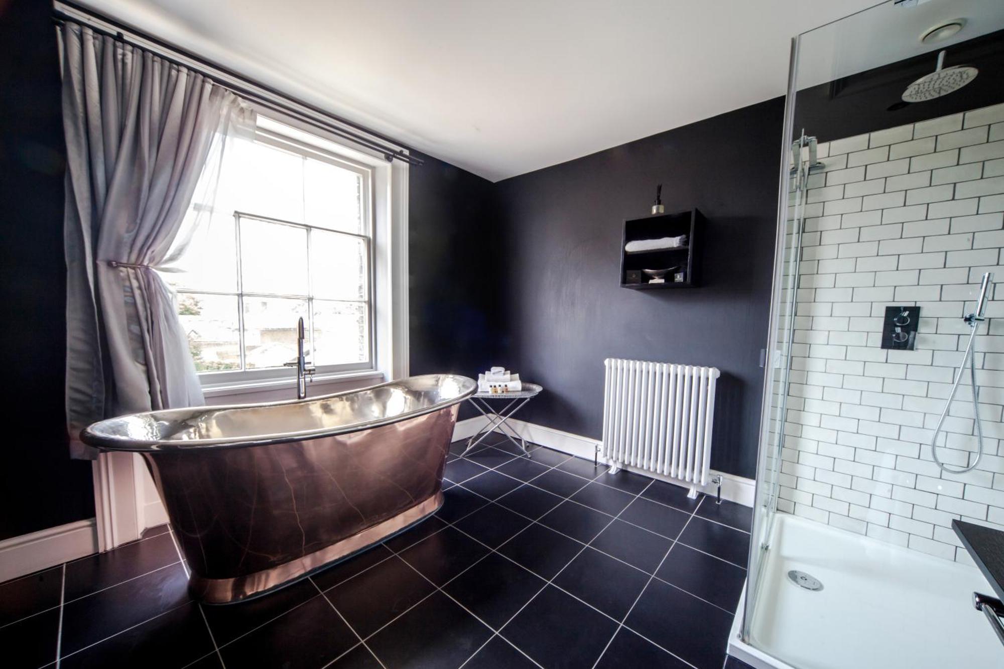 Poets House Hotel Ели Екстериор снимка