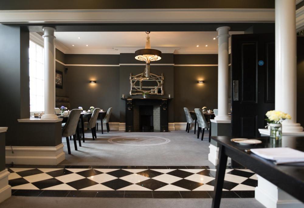 Poets House Hotel Ели Екстериор снимка
